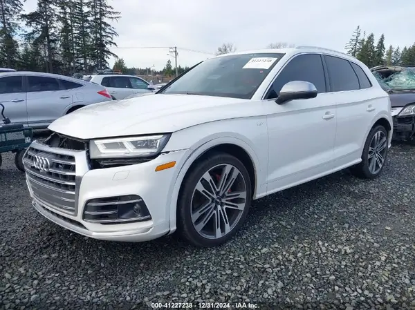 WA1C4AFY3J2043798 2018 AUDI SQ5 - Image 2