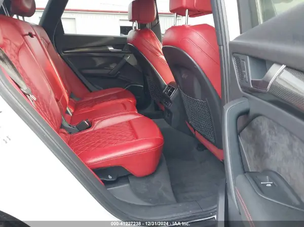 WA1C4AFY3J2043798 2018 AUDI SQ5 - Image 8