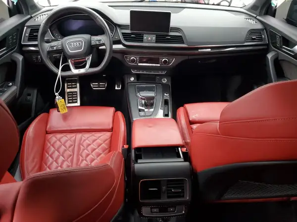 WA1C4AFY3J2098882 2018 AUDI SQ5 - Image 8