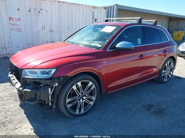 WA1C4AFY3J2147546 2018 AUDI SQ5 - Image 2