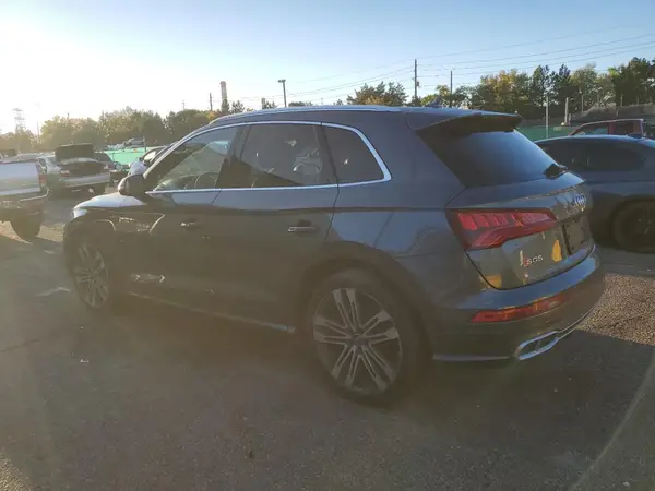 WA1C4AFY3J2154058 2018 AUDI SQ5 - Image 2