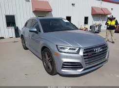 WA1C4AFY4J2017646 2018 AUDI SQ5
