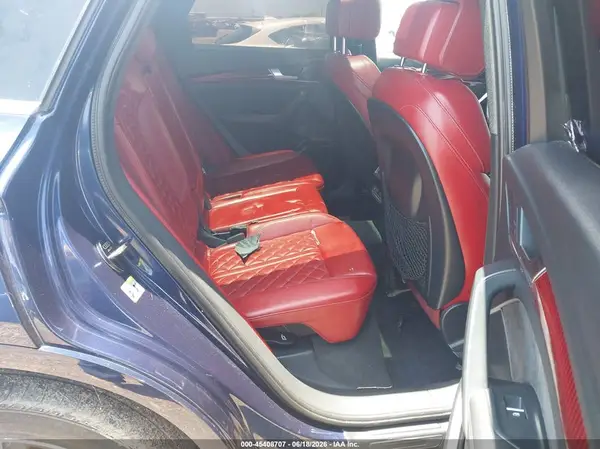 WA1C4AFY4J2053840 2018 AUDI SQ5 - Image 8