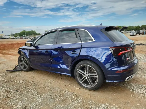 WA1C4AFY4J2098860 2018 AUDI SQ5 - Image 2