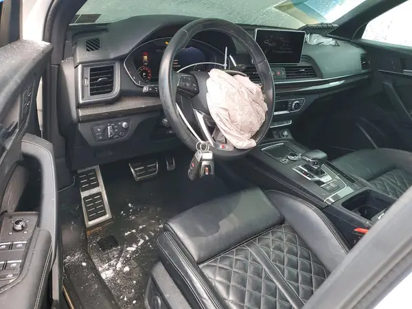 WA1C4AFY4J2183245 2018 AUDI SQ5 - Image 8