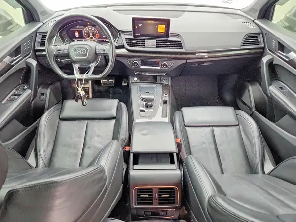 WA1C4AFY4J2204658 2018 AUDI SQ5 - Image 8