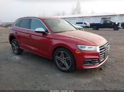 WA1C4AFY4J2205065 2018 AUDI SQ5