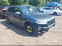 WA1C4AFY4J2210511 2018 AUDI SQ5