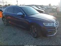 WA1C4AFY4J2215045 2018 AUDI SQ5