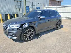 WA1C4AFY4J2245176 2018 AUDI SQ5
