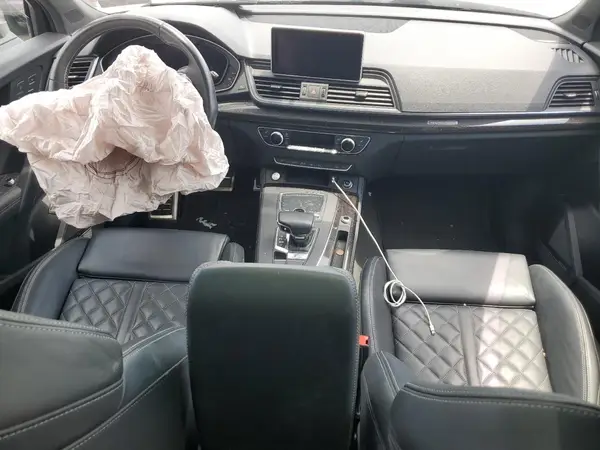 WA1C4AFY4K2079646 2019 AUDI SQ5 - Image 8