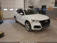 WA1C4AFY4L2032019 2020 AUDI SQ5
