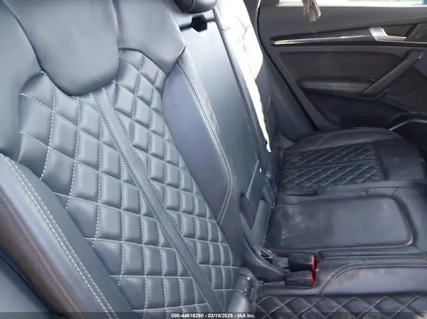 WA1C4AFY5J2009443 2018 AUDI SQ5 - Image 8