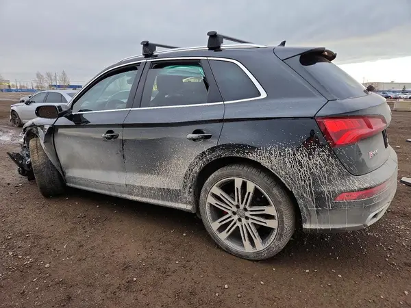WA1C4AFY5J2016697 2018 AUDI Q5 - Image 2