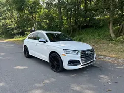 WA1C4AFY5J2034925 2018 AUDI SQ5