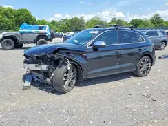 WA1C4AFY5J2141084 2018 AUDI SQ5