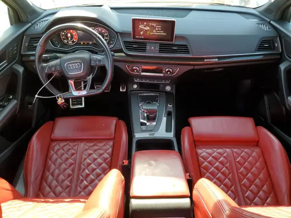 WA1C4AFY5J2207665 2018 AUDI SQ5 - Image 8