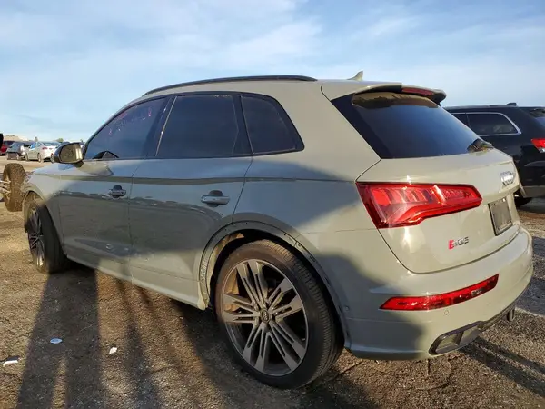 WA1C4AFY5K2060443 2019 AUDI SQ5 - Image 2