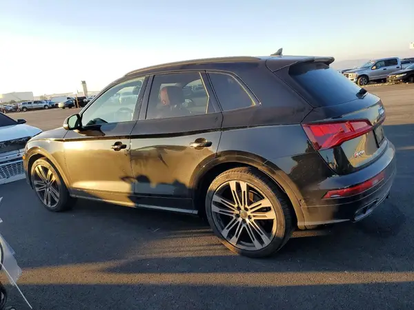 WA1C4AFY5K2064749 2019 AUDI SQ5 - Image 2