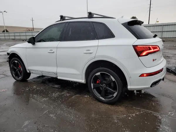 WA1C4AFY5K2070969 2019 AUDI SQ5 - Image 2