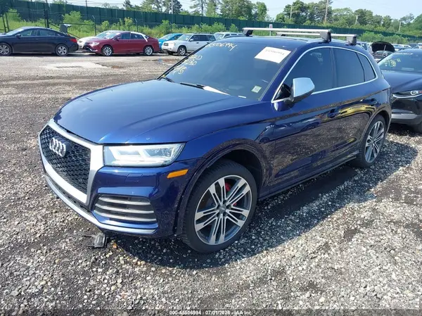 WA1C4AFY6J2041897 2018 AUDI SQ5 - Image 2