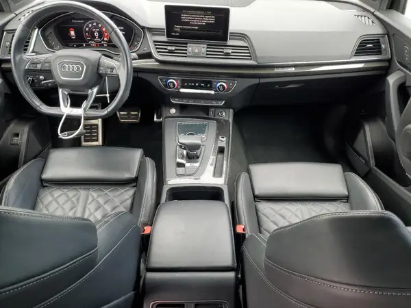 WA1C4AFY6J2098746 2018 AUDI SQ5 - Image 8