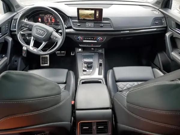 WA1C4AFY6J2101077 2018 AUDI SQ5 - Image 8