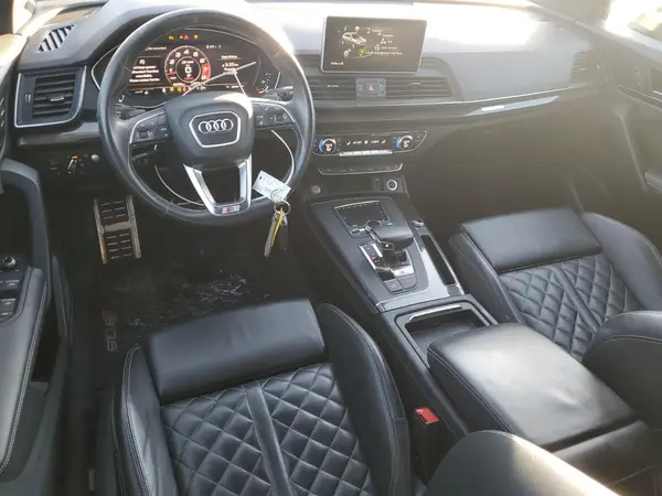 WA1C4AFY6J2130059 2018 AUDI SQ5 - Image 8