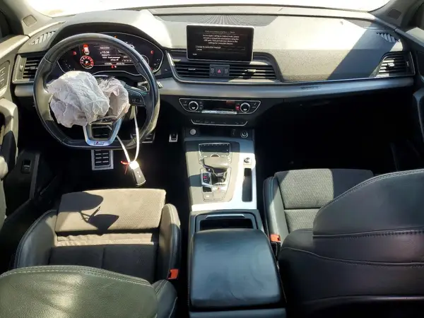 WA1C4AFY6J2142096 2018 AUDI SQ5 - Image 8