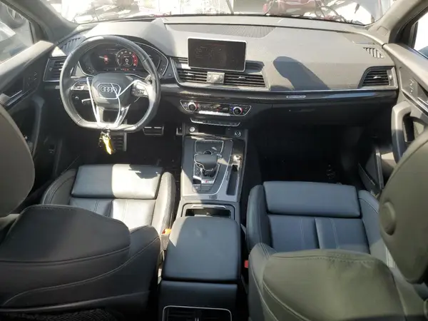 WA1C4AFY6J2162249 2018 AUDI SQ5 - Image 8