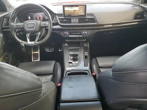 WA1C4AFY6J2196272 2018 AUDI SQ5 - Image 8