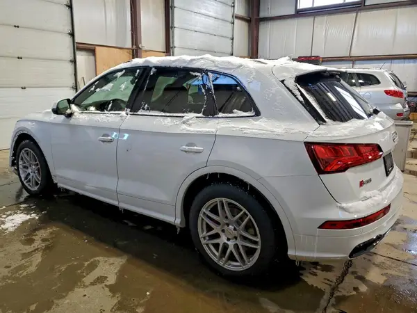 WA1C4AFY6K2000901 2019 AUDI SQ5 - Image 2