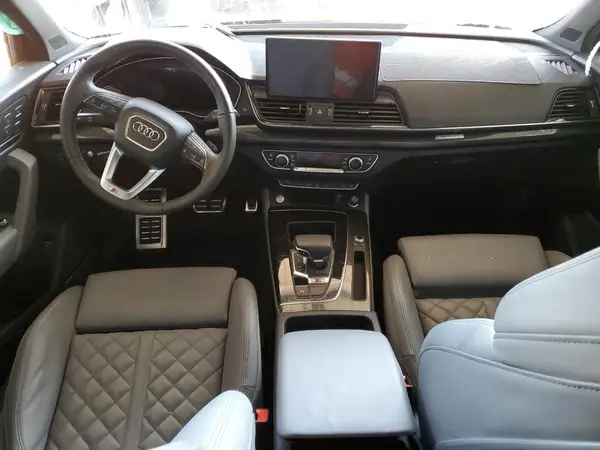 WA1C4AFY6P2011159 2023 AUDI SQ5 - Image 8