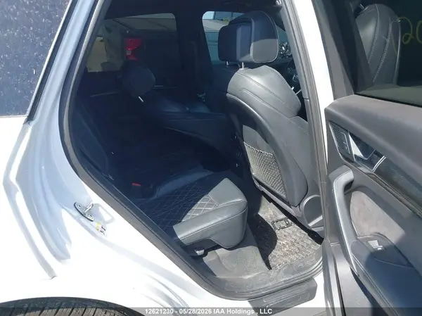 WA1C4AFY7J2015793 2018 AUDI SQ5 - Image 8