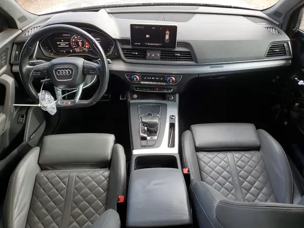 WA1C4AFY7J2064766 2018 AUDI SQ5 - Image 8