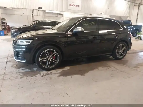 WA1C4AFY7J2104215 2018 AUDI SQ5 - Image 2