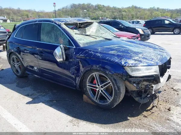 WA1C4AFY7J2115814 2018 AUDI SQ5 - Image 1