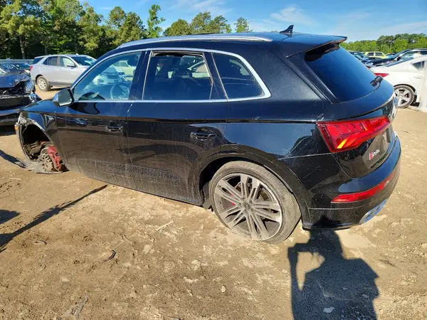 WA1C4AFY7J2121077 2018 AUDI SQ5 - Image 2