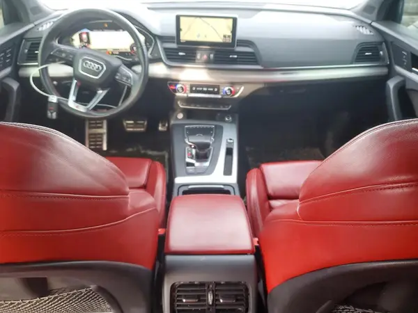 WA1C4AFY7J2144097 2018 AUDI SQ5 - Image 8