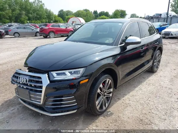 WA1C4AFY7J2158078 2018 AUDI SQ5 - Image 2