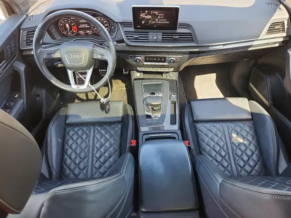 WA1C4AFY7J2209580 2018 AUDI SQ5 - Image 8