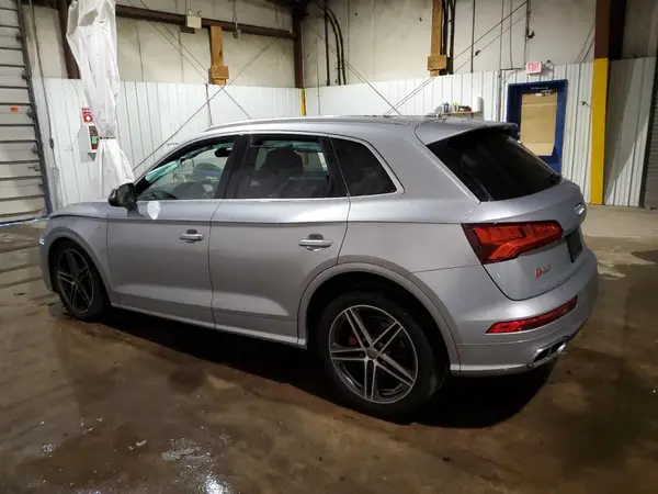 WA1C4AFY7J2234009 2018 AUDI SQ5 - Image 2