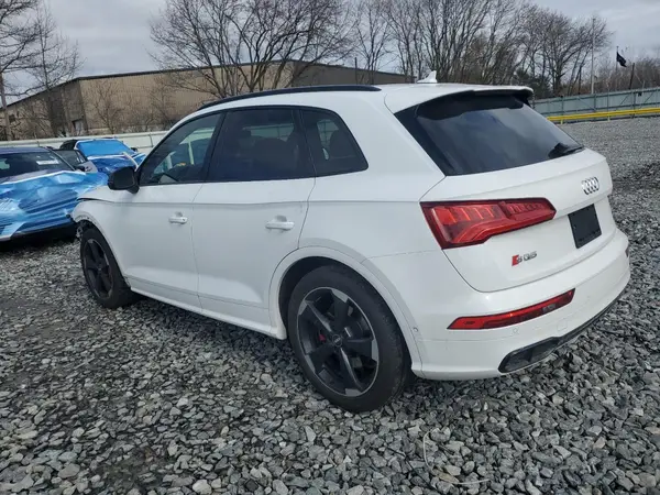 WA1C4AFY7K2001295 2019 AUDI SQ5 - Image 2