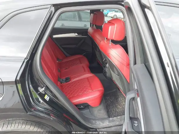 WA1C4AFY7K2120755 2019 AUDI SQ5 - Image 8