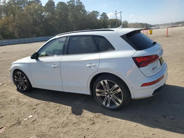 WA1C4AFY7L2064320 2020 AUDI SQ5 - Image 2