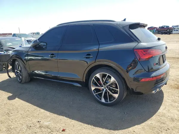 WA1C4AFY7M2047826 2021 AUDI SQ5 - Image 2