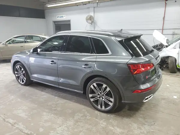 WA1C4AFY8J2002194 2018 AUDI SQ5 - Image 2