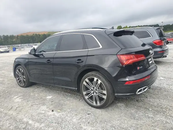 WA1C4AFY8J2008268 2018 AUDI SQ5 - Image 2
