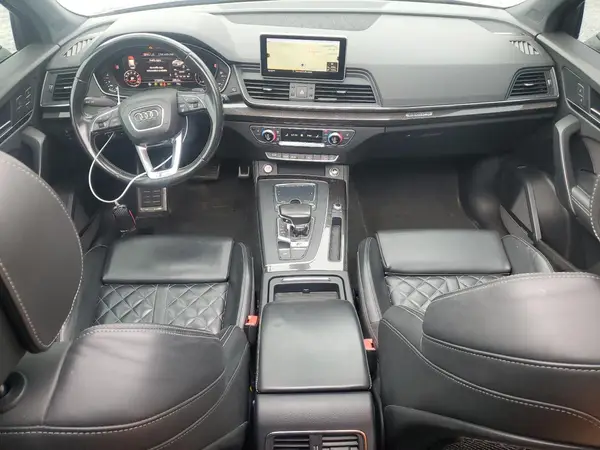 WA1C4AFY8J2008268 2018 AUDI SQ5 - Image 8
