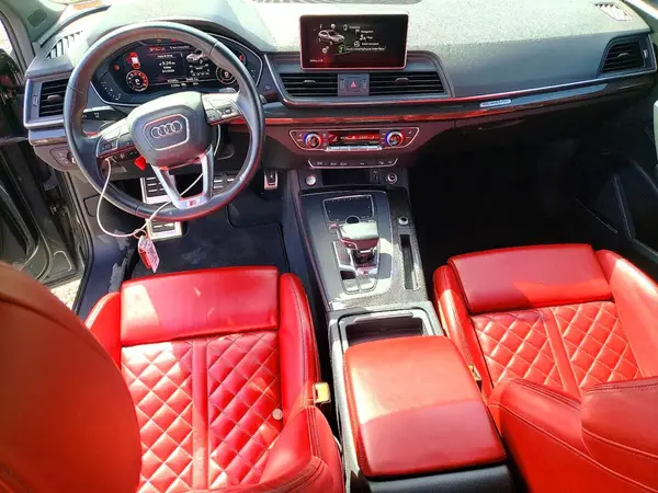 WA1C4AFY8J2104062 2018 AUDI SQ5 - Image 8